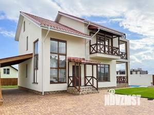 Дом 320м², 3-этажный, участок 6 сот.