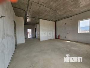 Дом 306м², 3-этажный, участок 5 сот.