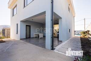 Дом 223м², 2-этажный, участок 4 сот.