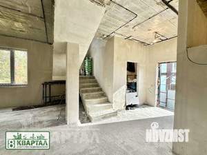 Дом 110м², 2-этажный, участок 6 сот.