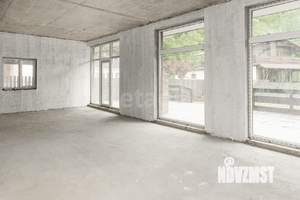 Дом 209м², 2-этажный, участок 13 сот.