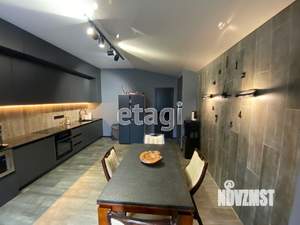 Дом 300м², 2-этажный, участок 6 сот.