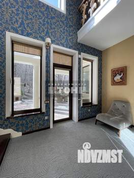 Коттедж 296м², 2-этажный, участок 5 сот.