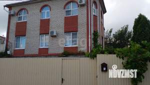 Дом 300м², 3-этажный, участок 8 сот.