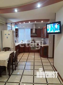 Дом 200м², 2-этажный, участок 3 сот.