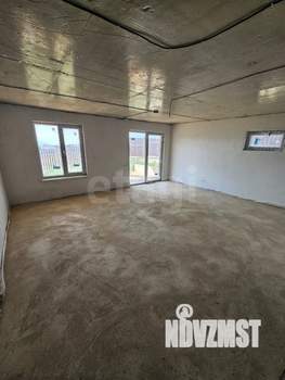 Дом 306м², 3-этажный, участок 5 сот.