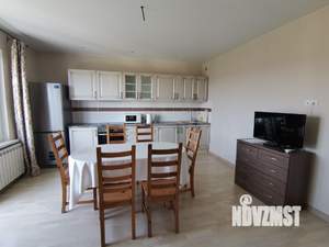 Коттедж 398м², 4-этажный, участок 8 сот.