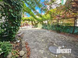 Дом 204м², 3-этажный, участок 5 сот.