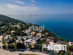 Дом 358м², 3-этажный, участок 5 сот.