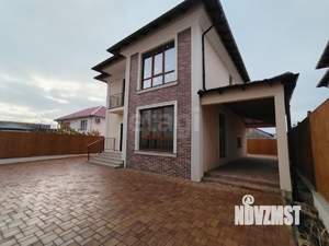 Дом 239м², 2-этажный, участок 3 сот.