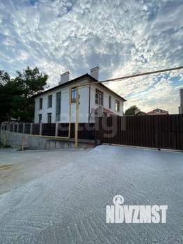 Дом 446м², 3-этажный, участок 7 сот.