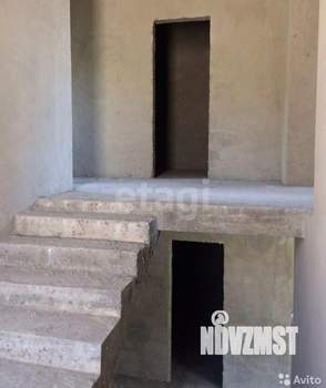 Дом 208м², 2-этажный, участок 4 сот.