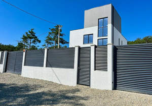 Дом 240м², 3-этажный, участок 4 сот.