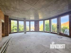 Коттедж 650м², 3-этажный, участок 10 сот.