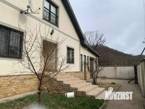 Дом 214м², 2-этажный, участок 4 сот.