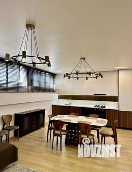 Дом 230м², 2-этажный, участок 5 сот.