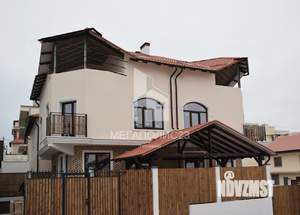 Дом 170м², 3-этажный, участок 2 сот.