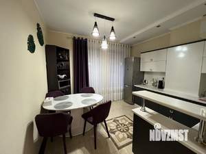 Дом 242м², 2-этажный, участок 3 сот.