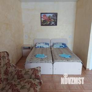 Дом 470м², 3-этажный, участок 5 сот.