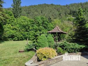 Дом 210м², 3-этажный, участок 17 сот.