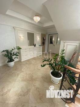 Таунхаус 180м², 3-этажный, участок 2 сот.