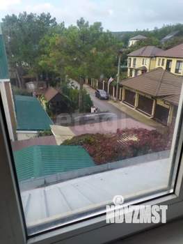 Дом 235м², 3-этажный, участок 8 сот.