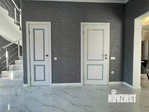 Дом 263м², 2-этажный, участок 8 сот.