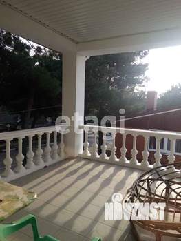 Дом 400м², 3-этажный, участок 6 сот.