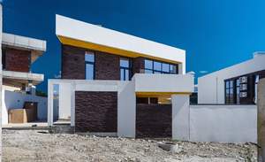 Дом 270м², 4-этажный, участок 4 сот.