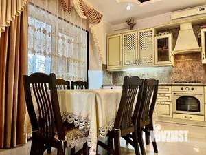 Дом 281м², 3-этажный, участок 11 сот.