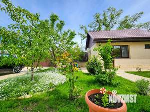 Дом 200м², 2-этажный, участок 4 сот.