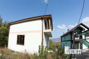 Дом 110м², 2-этажный, участок 6 сот.