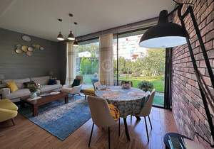 Дом 200м², 1-этажный, участок 5 сот.