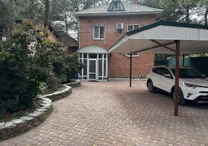 Дом 98м², 2-этажный, участок 7 сот.