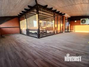 Дом 211м², 3-этажный, участок 1 сот.