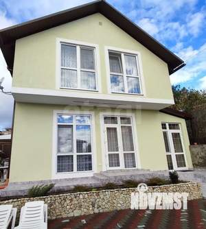 Дом 135м², 2-этажный, участок 4 сот.