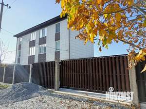 Дом 392м², 4-этажный, участок 8 сот.