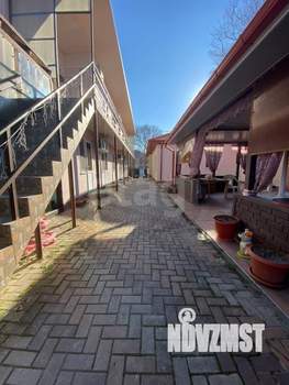 Дом 213м², 2-этажный, участок 8 сот.