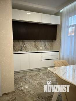 Дом 220м², 2-этажный, участок 3 сот.