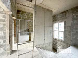 Дом 133м², 5-этажный, участок 3 сот.