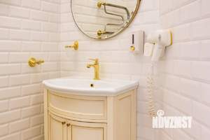 Коттедж 350м², 3-этажный, участок 4 сот.