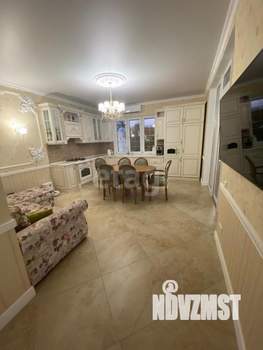 Таунхаус 180м², 3-этажный, участок 2 сот.