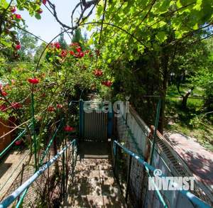 Дом 605м², 3-этажный, участок 5 сот.