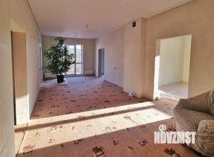 Дом 240м², 2-этажный, участок 8 сот.