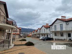 Таунхаус 111м², 3-этажный, участок 3 сот.