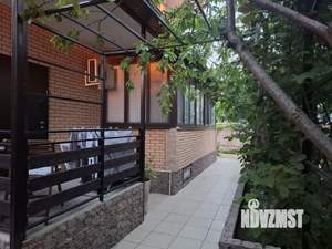 Коттедж 600м², 3-этажный, участок 6 сот.