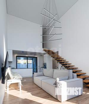 Дом 223м², 2-этажный, участок 4 сот.