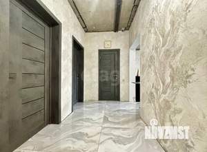 Дом 200м², 2-этажный, участок 5 сот.