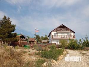 Дом 200м², 3-этажный, участок 4 сот.