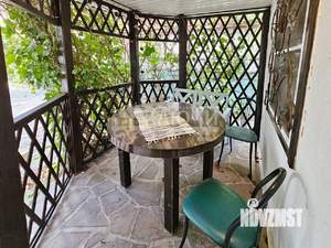 Дом 204м², 3-этажный, участок 5 сот.